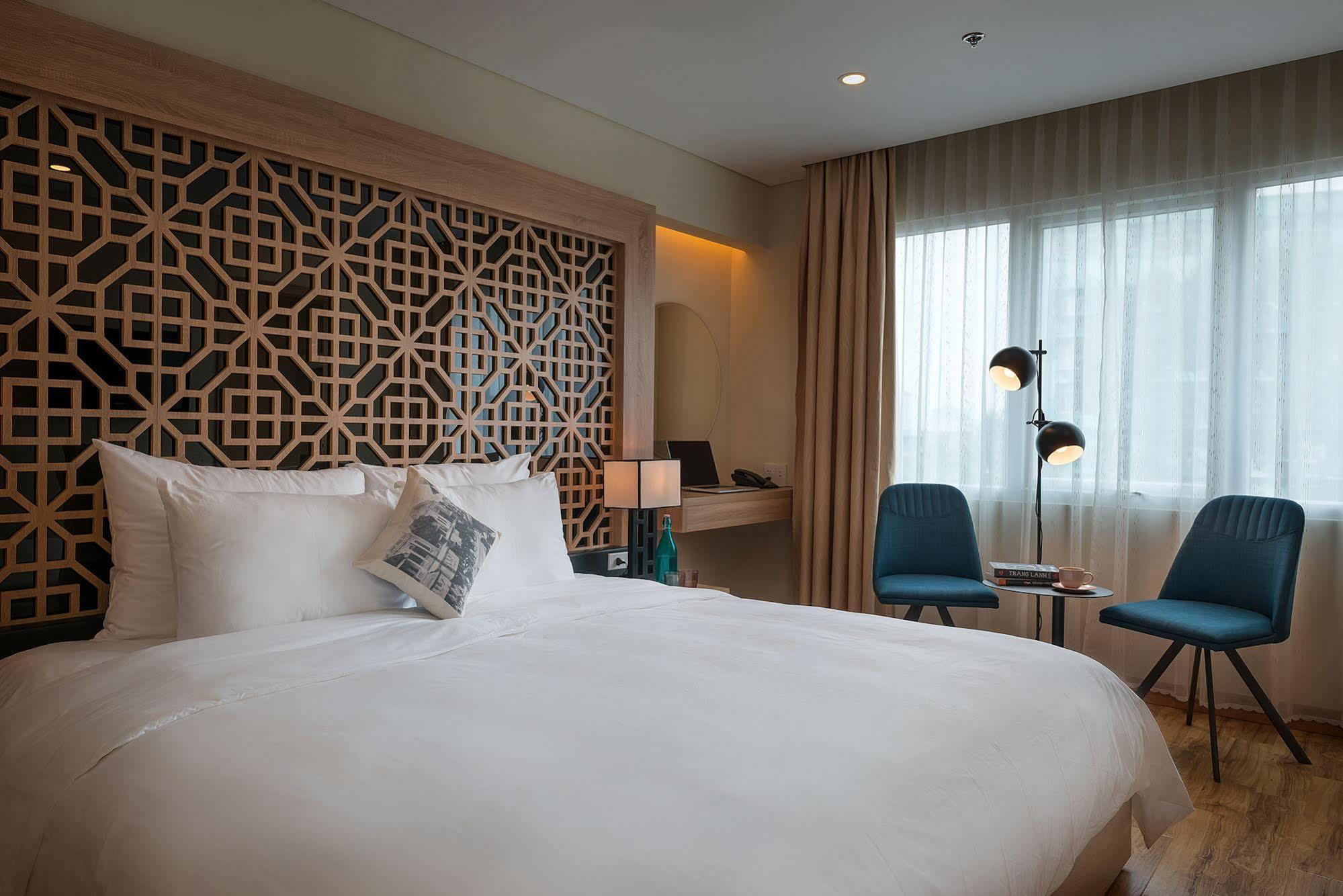 Ccentral Hotel Bui Vien Хошимин Екстериор снимка