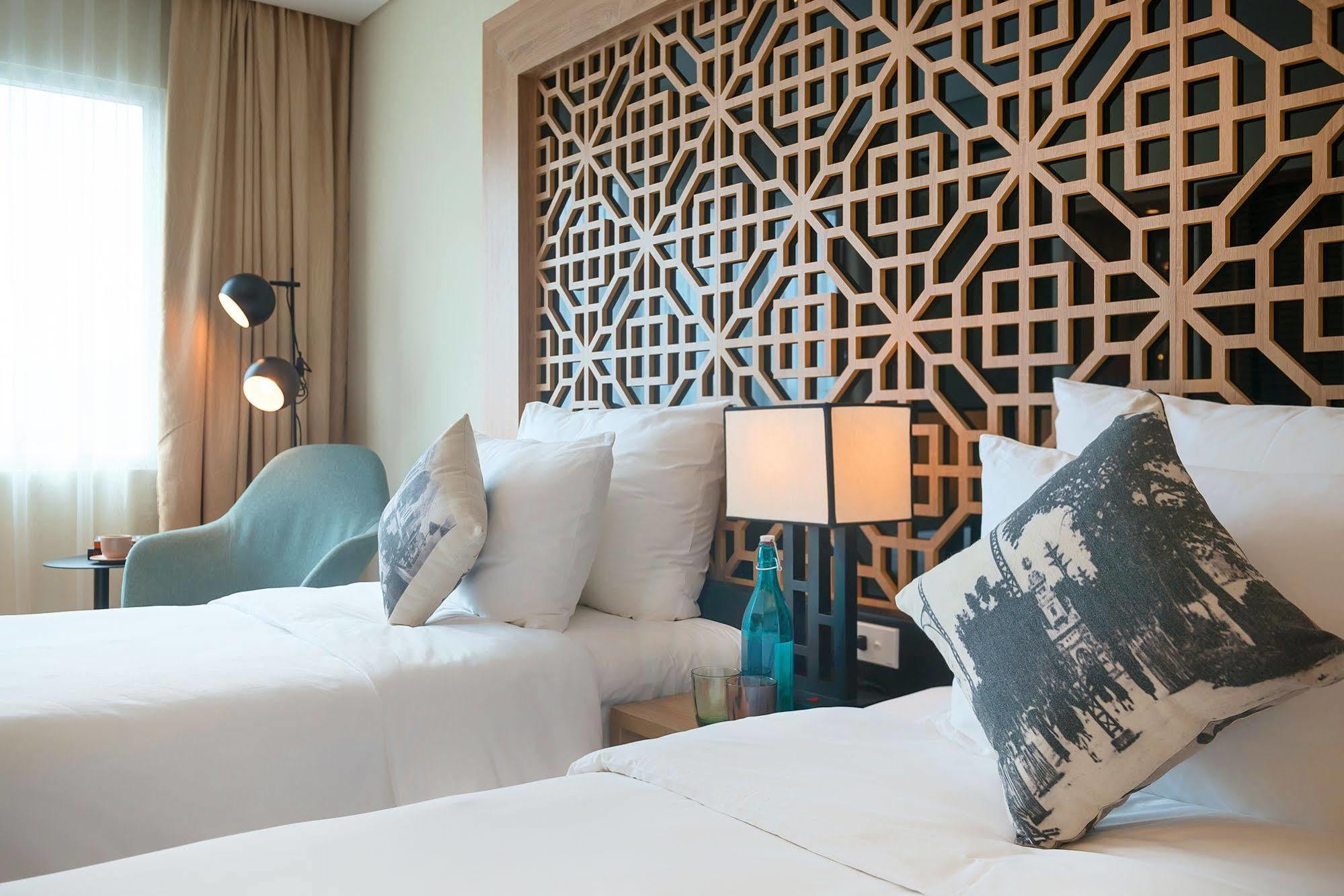 Ccentral Hotel Bui Vien Хошимин Екстериор снимка